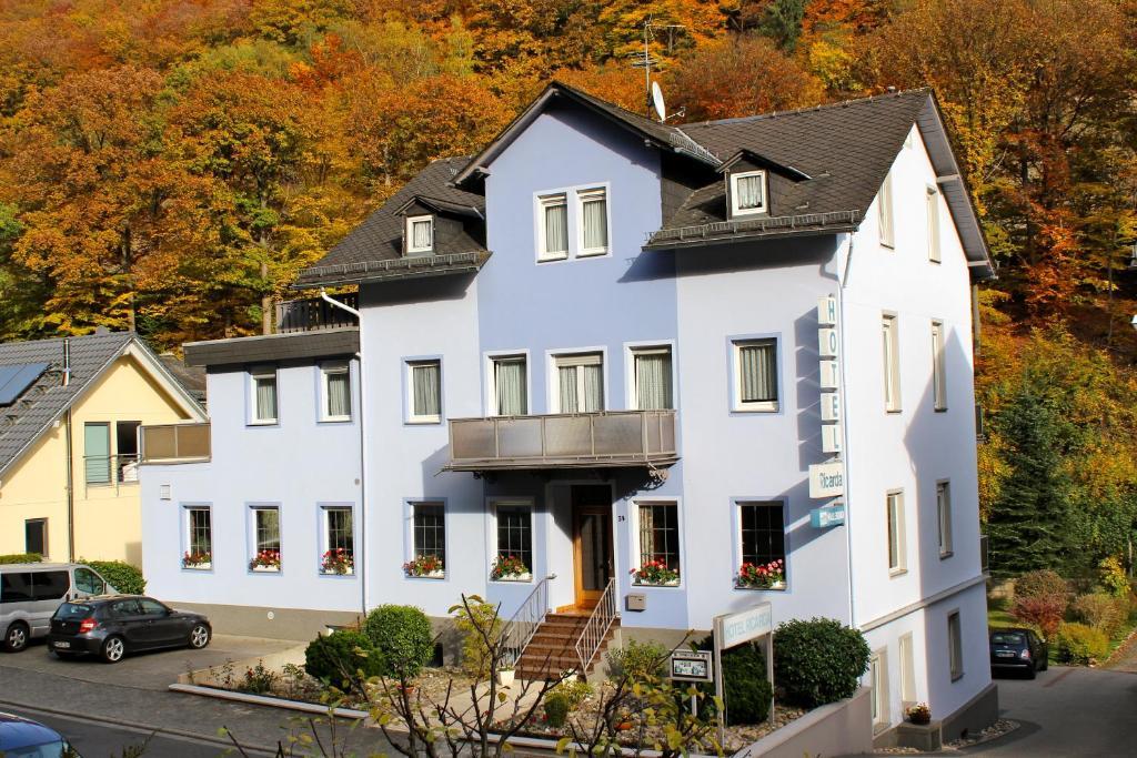 Hotel Ricarda Schlangenbad Kültér fotó