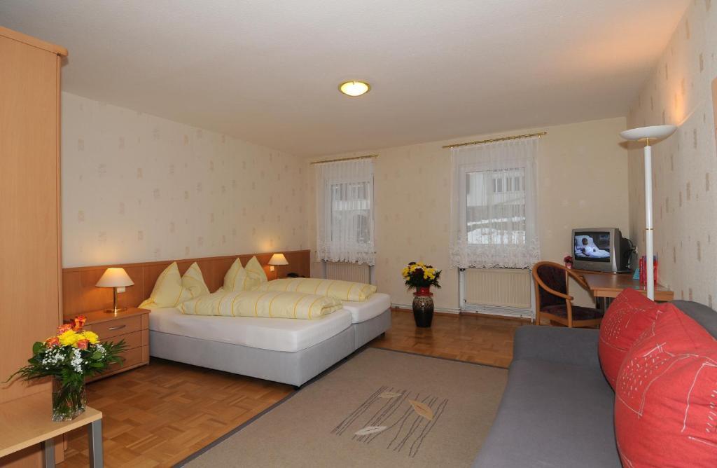Hotel Ricarda Schlangenbad Szoba fotó